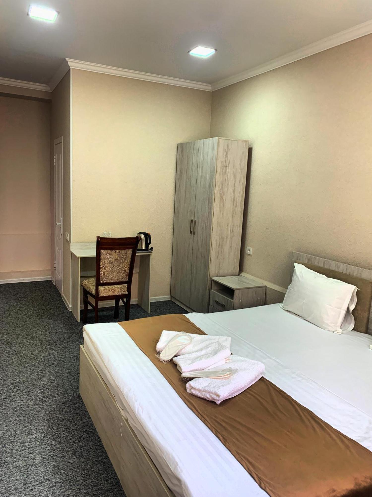 Art House Hotel 塔什干 外观 照片