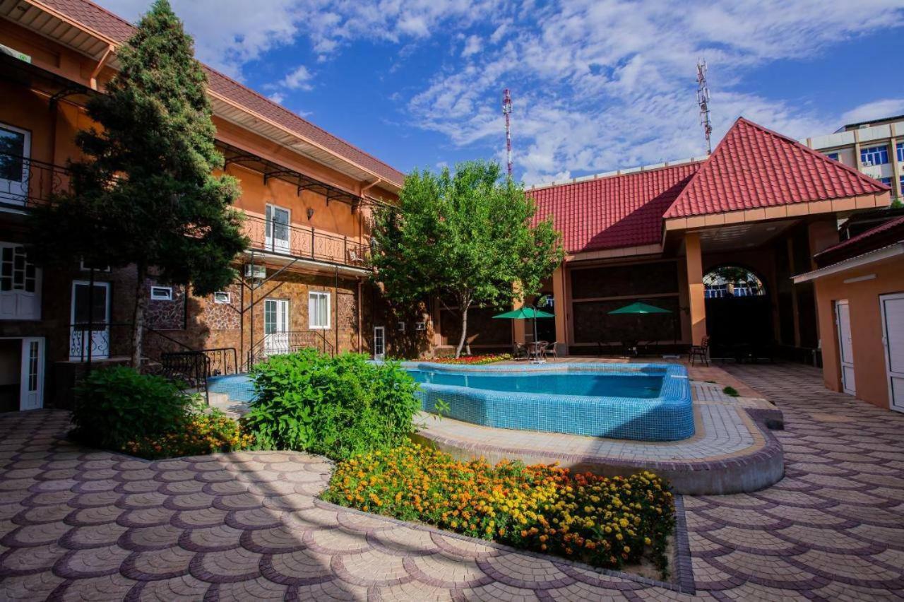 Art House Hotel 塔什干 外观 照片